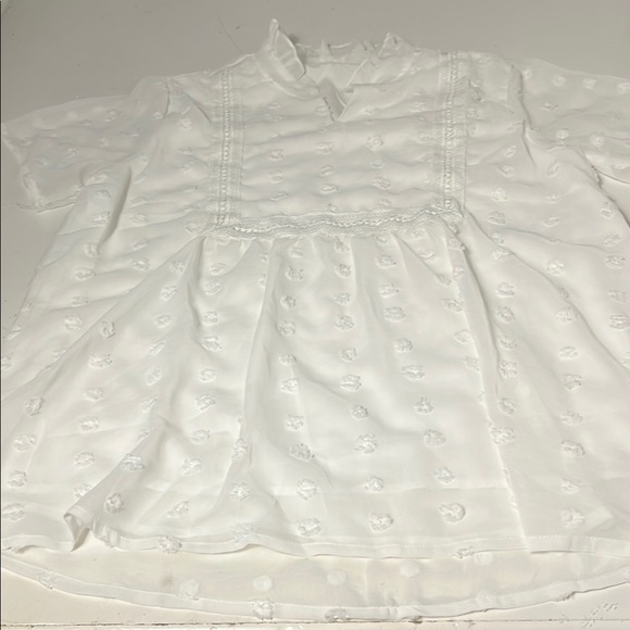 Amazon Tops - Amazon Large Layered Short Sleeve White Polka Dot V Neck Blouse